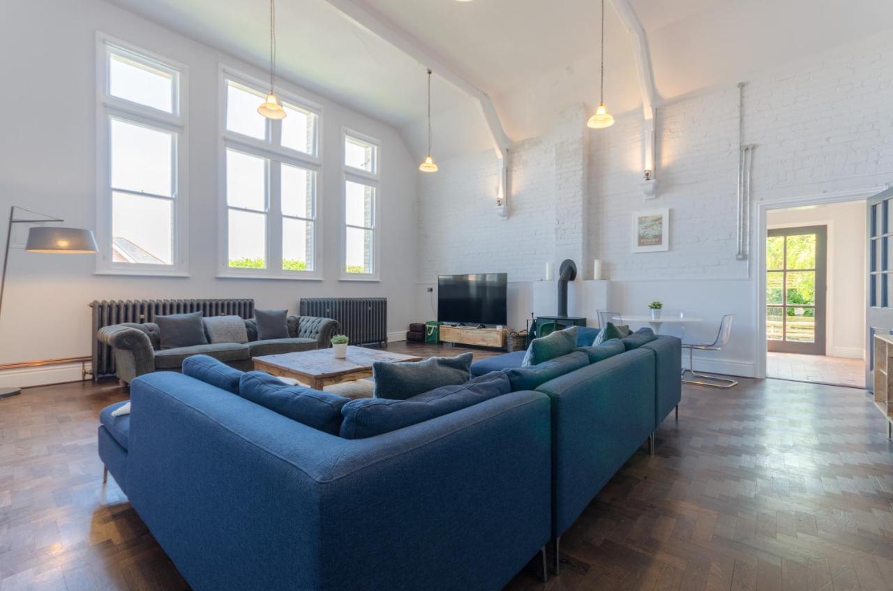 Luxury Victorian School With Views Of Harbour Villa Fowey Eksteriør billede