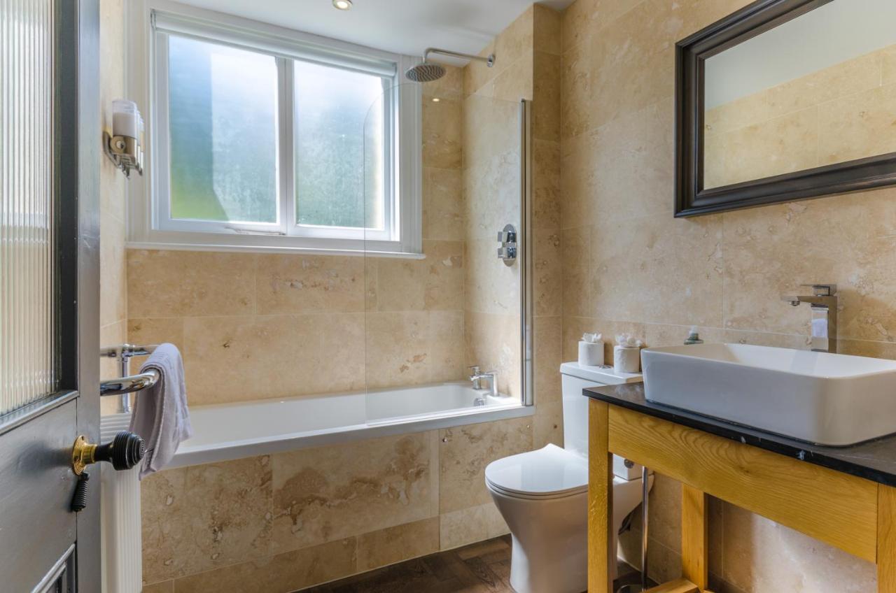 Luxury Victorian School With Views Of Harbour Villa Fowey Eksteriør billede